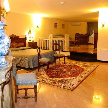Hotel Due Mari Sestri Levante Bagian luar foto