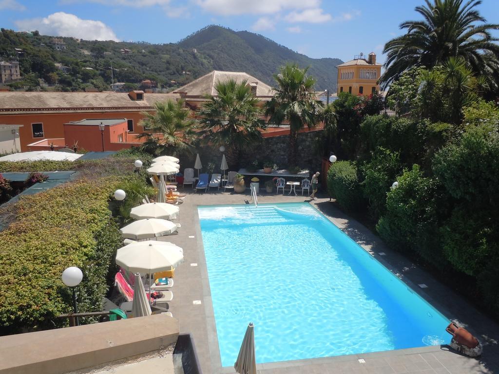 Hotel Due Mari Sestri Levante Bagian luar foto